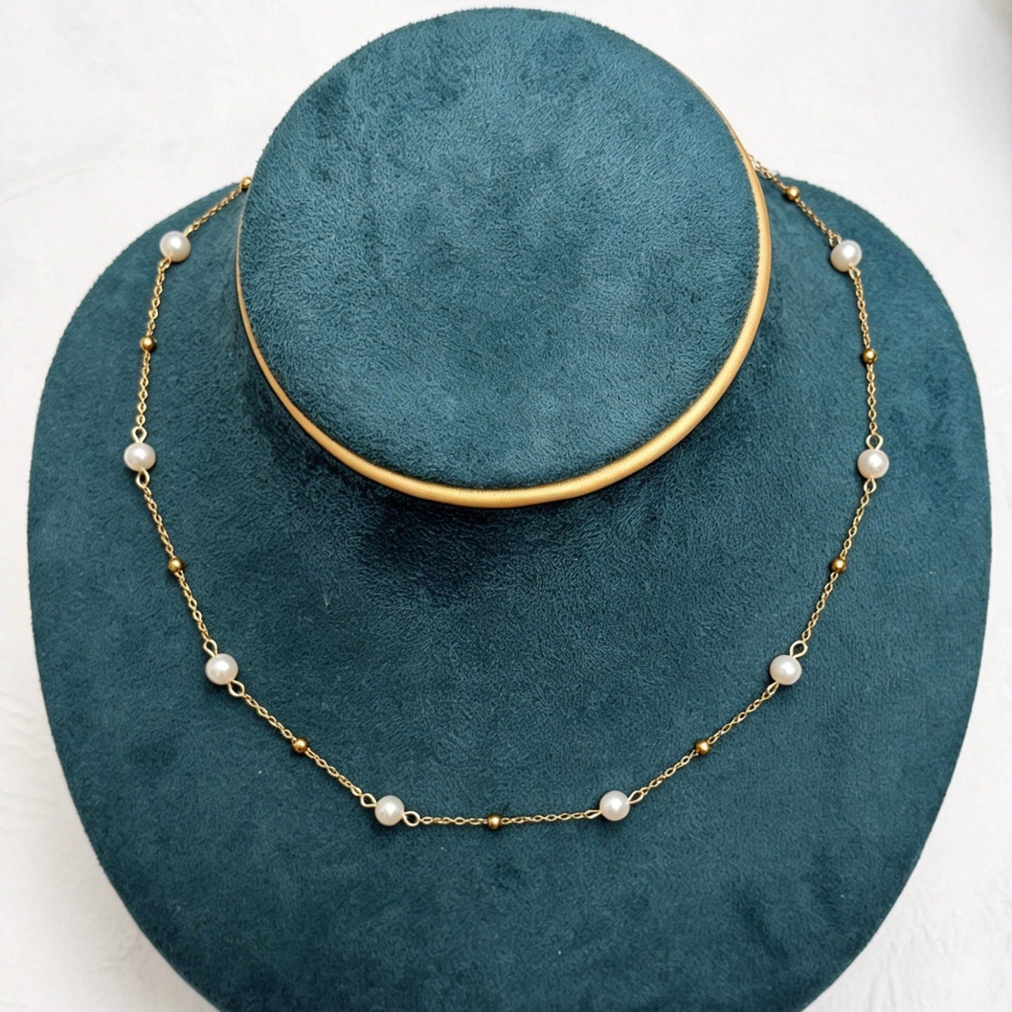 Collier Amelia