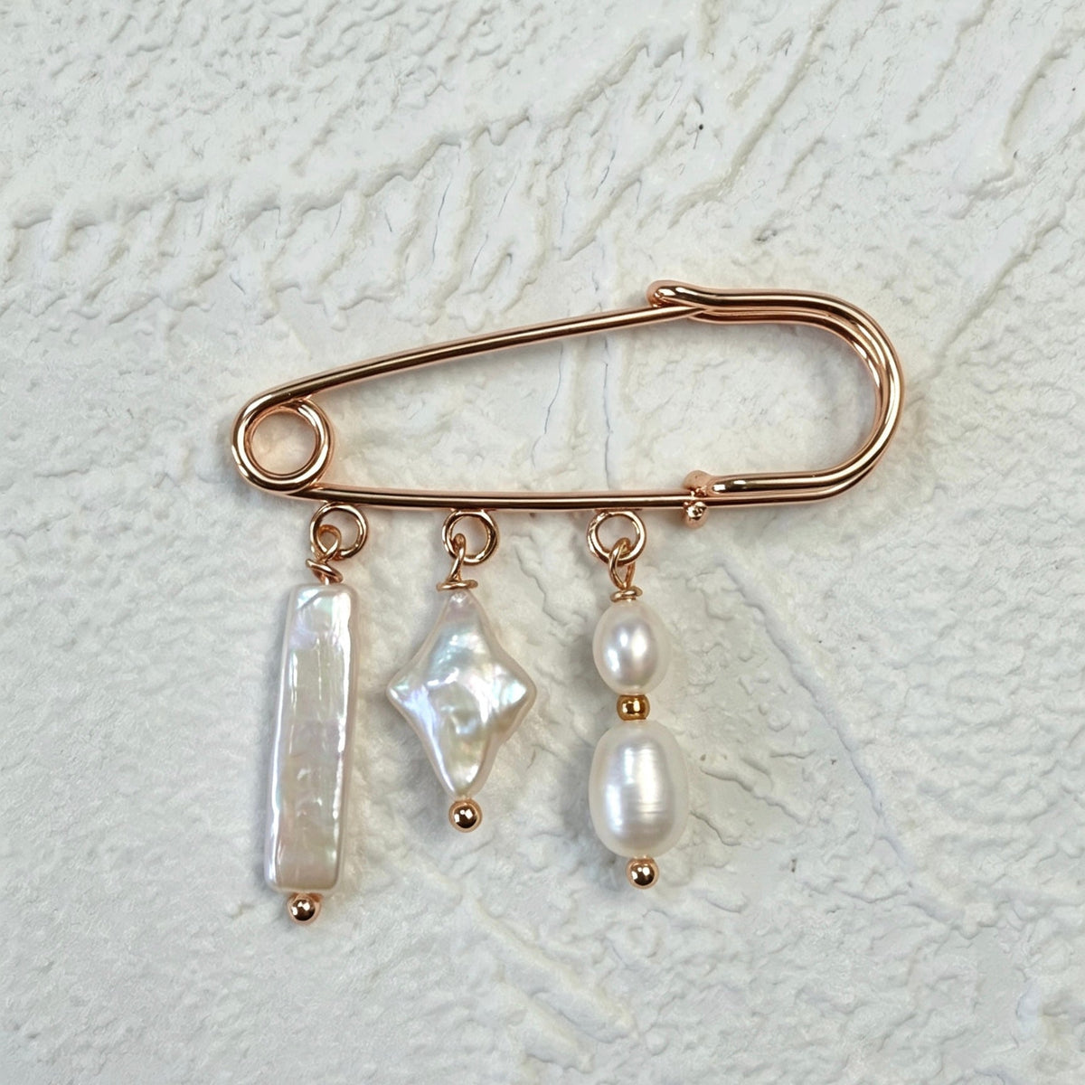 Broche Emilie